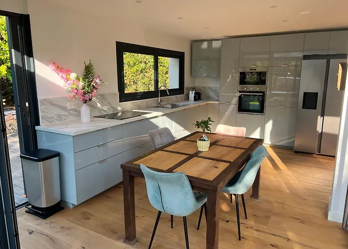 Villa Des Oliviers 5 Etoiles A Mougins Jacuzzi Et Jardin Prive